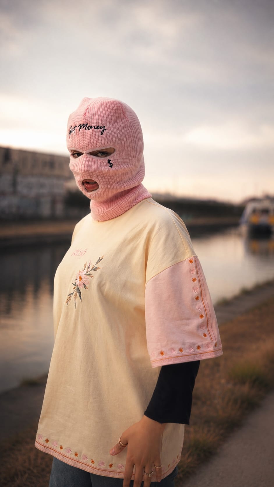 RIZ9 Some Flows Tee detail