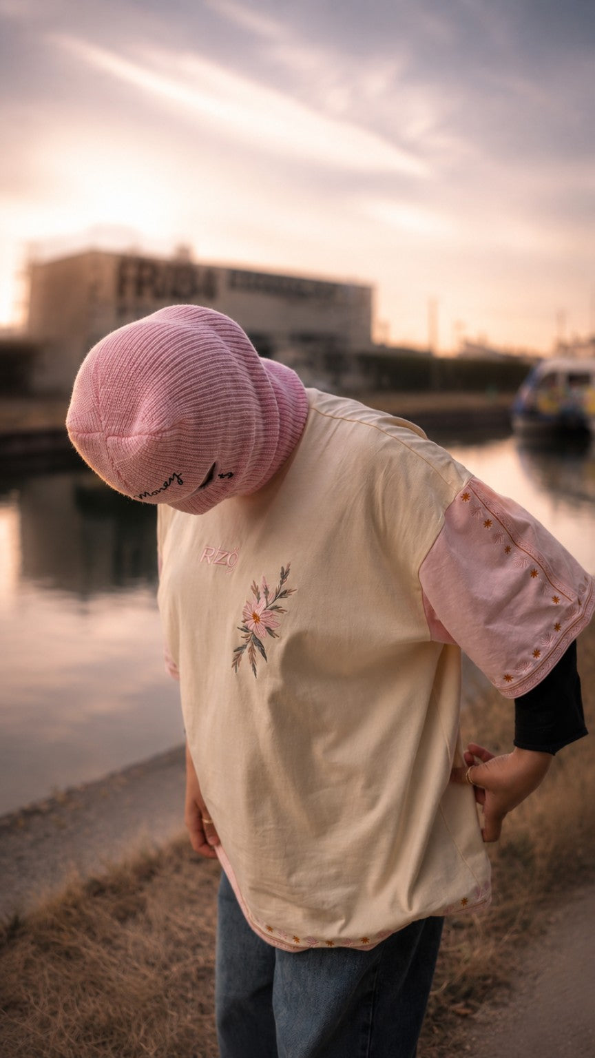 RIZ9 Some Flows Tee detail
